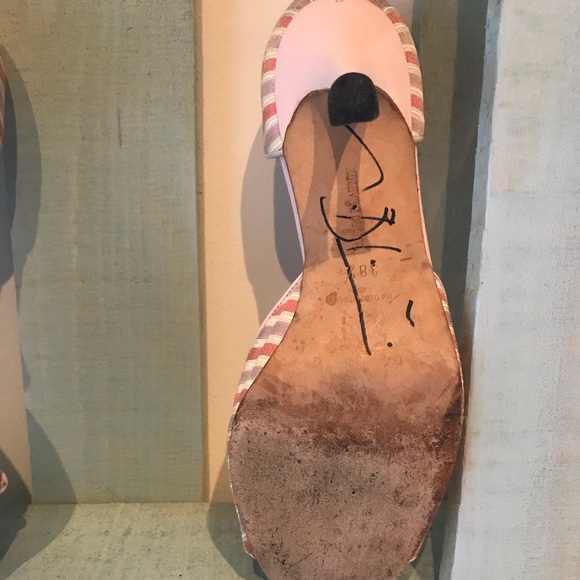 Autographed Manolo Blahnik Heels - Picture 3 of 8